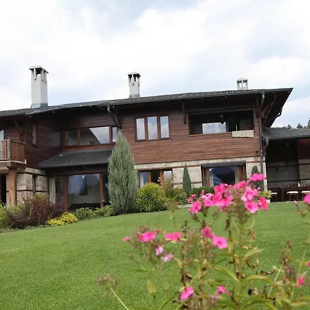 Villa &